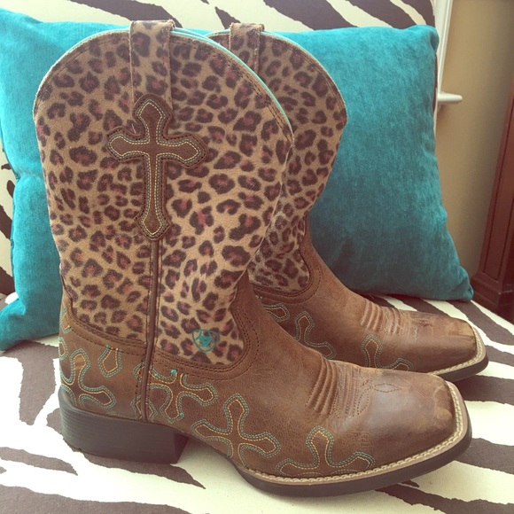 Ariat Shoes Girls Crossroads Cowgirl Boots Sz 4 Poshmark
